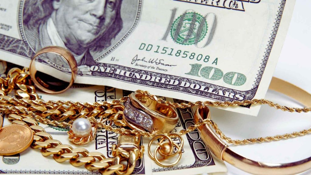 What to Bring to Rehab: Preparing for Residential Addiction Treatment 2 Cash and jewelry representing valuables that should be left at home when entering residential rehab