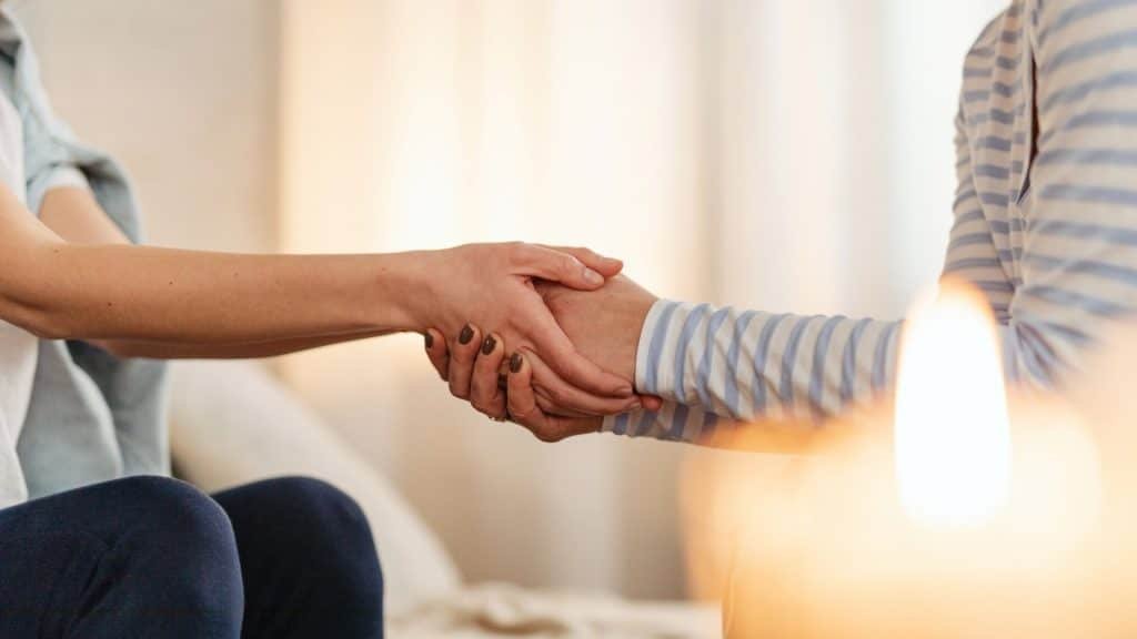 how to help an alcoholic friend Find a balance between support and not enabling the behavior